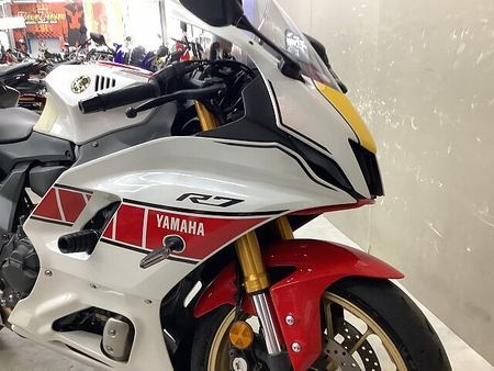 ヤマハ YZF-R7 YZF-R7 2022年モデルエンジンスライダー、マルチバー装備リアフェンダレスカスタムス 15
