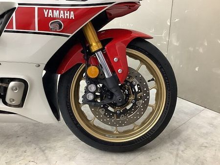 ヤマハ YZF-R7 YZF-R7 2022年モデルエンジンスライダー、マルチバー装備リアフェンダレスカスタムス 17
