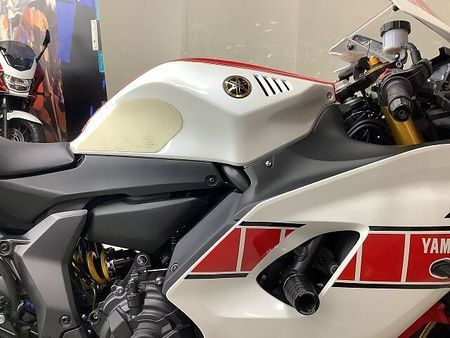 ヤマハ YZF-R7 YZF-R7 2022年モデルエンジンスライダー、マルチバー装備リアフェンダレスカスタムス 21