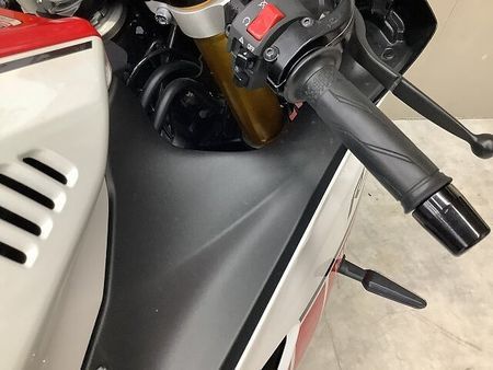 ヤマハ YZF-R7 YZF-R7 2022年モデルエンジンスライダー、マルチバー装備リアフェンダレスカスタムス 30