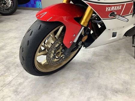 ヤマハ YZF-R7 YZF-R7 2022年モデルエンジンスライダー、マルチバー装備リアフェンダレスカスタムス 38