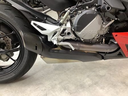 ドゥカティ STREETFIGHTER848 ストリートファイターV2 2023年モデルリアフェンダレスカスタムスペアキーあり 12