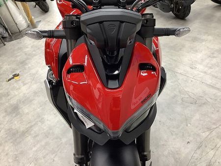 ドゥカティ STREETFIGHTER848 ストリートファイターV2 2023年モデルリアフェンダレスカスタムスペアキーあり 19