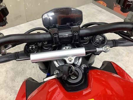 ドゥカティ STREETFIGHTER848 ストリートファイターV2 2023年モデルリアフェンダレスカスタムスペアキーあり 30