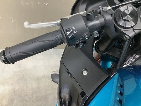 ヤマハ YZF-R25 YZF-R25 2021年モデル250ccフルカウルスポーツフルノーマルの扱いやすい車両で 21
