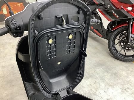 ホンダ タクト タクト 2021年モデルリアボックス装備スペアキーあり通勤通学に 33