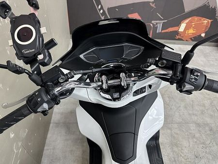 ホンダ PCX125 PCX125 2021年モデル!スマホホルダー付き!スペアキー有! 7