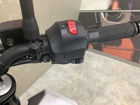 KTM 390 DUKE 390デューク 2022年モデルワンオーナースマートフォンホルダー装備 16