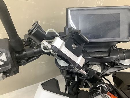 KTM 390 DUKE 390デューク 2022年モデルワンオーナースマートフォンホルダー装備 17