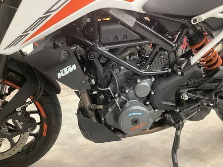 KTM 390 DUKE 390デューク 2022年モデルワンオーナースマートフォンホルダー装備 8