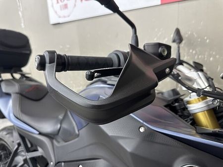 BMW S1000XR S1000XR 2017年モデルスペアキーありエンジンガード装備 9