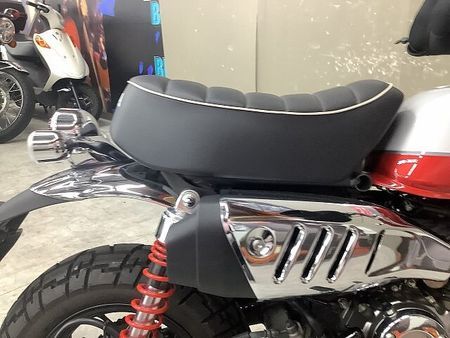 ホンダ モンキー125 モンキー125 2022年モデルスペアキーありグリップウォーマー装備 22