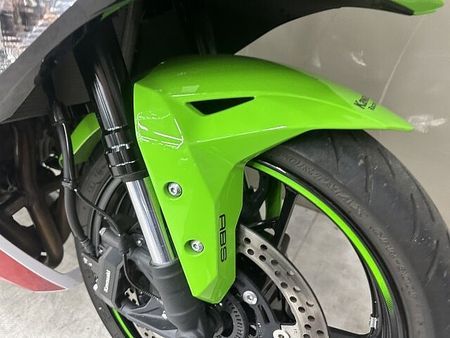 カワサキ ZX-25R ZX-25R 2022年モデルエンジンスライダー装備KRTエディション 14
