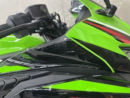 カワサキ ZX-25R ZX-25R 2022年モデルエンジンスライダー装備KRTエディション 16