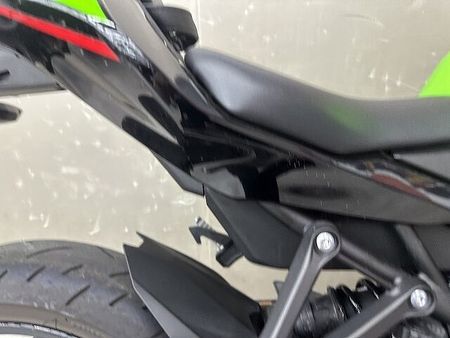 カワサキ ZX-25R ZX-25R 2022年モデルエンジンスライダー装備KRTエディション 28