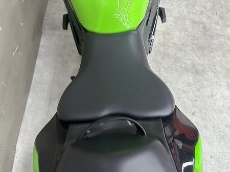 カワサキ ZX-25R ZX-25R 2022年モデルエンジンスライダー装備KRTエディション 33