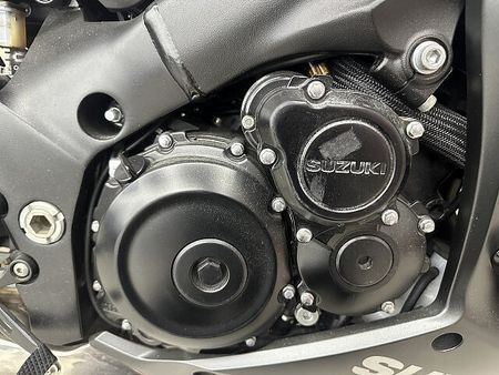 スズキ GSX-S1000F GSX-S1000F 2017年モデルリアフェンダレスカスタムスペアキーありマルチバーカス 26
