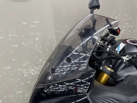 スズキ GSX-S1000F GSX-S1000F 2017年モデルリアフェンダレスカスタムスペアキーありマルチバーカス 40