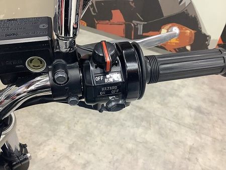 ヤマハ SR400 SR400 2016年モデルフルノーマルスペアキーありUSBポート装備 14
