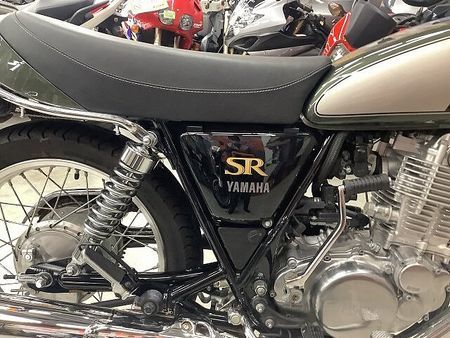 ヤマハ SR400 SR400 2016年モデルフルノーマルスペアキーありUSBポート装備 21