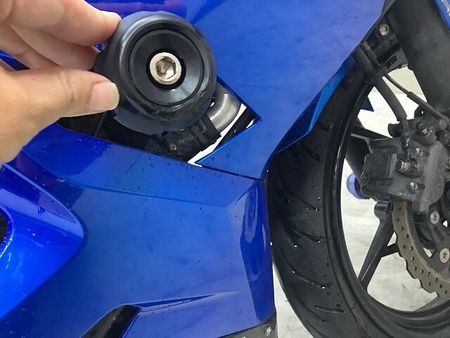 カワサキ ニンジャ 250 NINJA250 充電式スマホホルダー付き!エンジンスライダー、グリップ、レバー、リアキャ 37