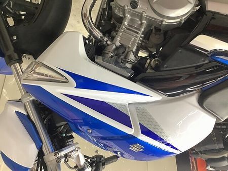スズキ GSR250 GSR250 ヘルメットホルダー装備!バーエンド、リアフェンダーレスカスタム! 18