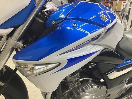 スズキ GSR250 GSR250 ヘルメットホルダー装備!バーエンド、リアフェンダーレスカスタム! 36