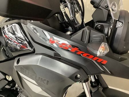 スズキ Vストローム250 Vストローム250ABS ワンオーナー!グリップヒーター、ヘルメットホルダー装備!スペアキ 15