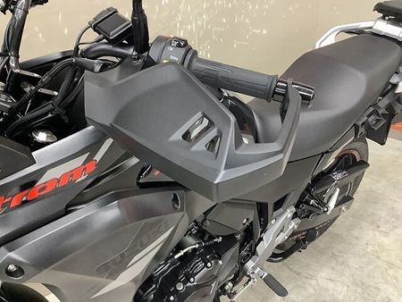 スズキ Vストローム250 Vストローム250ABS ワンオーナー!グリップヒーター、ヘルメットホルダー装備!スペアキ 30