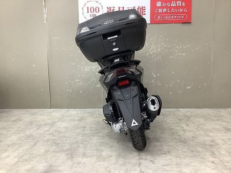 ホンダ PCX125 PCX125 2023年モデルロングスクリーンカスタムリアボックス装備 9