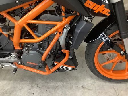 KTM 390 DUKE 390デューク エンジンガード、ヘルメットホルダー装備!スペアキーあり! 16