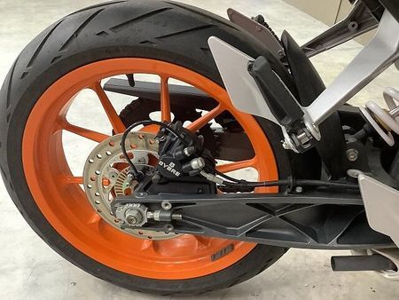 KTM 390 DUKE 390デューク エンジンガード、ヘルメットホルダー装備!スペアキーあり! 38