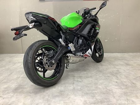カワサキ ニンジャ 650 NINJA650 2021年モデルワンオーナースペアキーありマルチバー、スマホホルダー装備 12