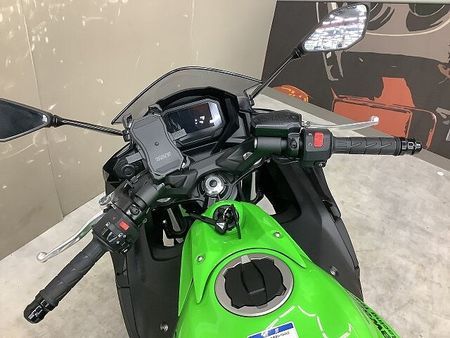 カワサキ ニンジャ 650 NINJA650 2021年モデルワンオーナースペアキーありマルチバー、スマホホルダー装備 13