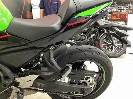 カワサキ ニンジャ 650 NINJA650 2021年モデルワンオーナースペアキーありマルチバー、スマホホルダー装備 19