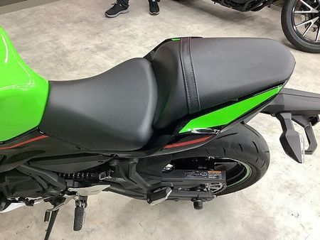カワサキ ニンジャ 650 NINJA650 2021年モデルワンオーナースペアキーありマルチバー、スマホホルダー装備 20
