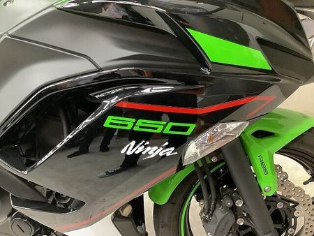 カワサキ ニンジャ 650 NINJA650 2021年モデルワンオーナースペアキーありマルチバー、スマホホルダー装備 28