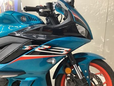 ヤマハ YZF-R3 YZF-R3 2021年モデルワンオーナーマルチバー装備リアフェンダレスカスタム 18
