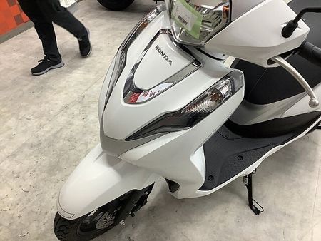 ホンダ リード125 リード125 2022年モデルフルノーマルスペアキーあり!! 23