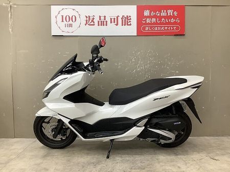 ホンダ PCX125 PCX125 2023年モデルシート、ステップボードカスタムグリップヒーター装備 2