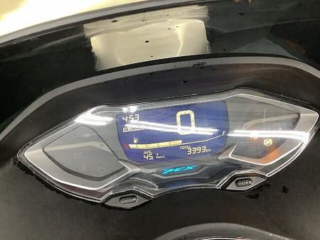 ホンダ PCX125 PCX125 2023年モデルシート、ステップボードカスタムグリップヒーター装備 6
