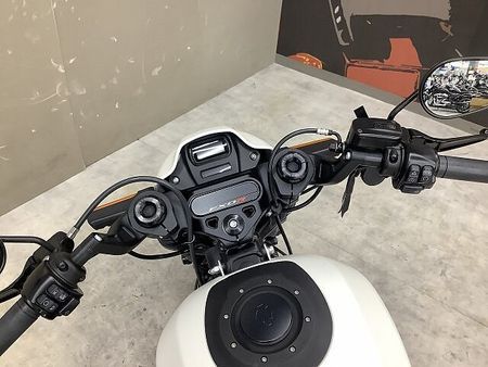 ハーレーダビッドソン FXDRS SOFTAIL FXDR114 FXDRS 2019年モデルスペアキーありミルウォーキーエイト114エンジン 10
