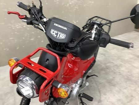 ホンダ クロスカブ110 クロスカブ110 2018年モデルレバーカスタムリアキャリア装備スペアキーあり 39