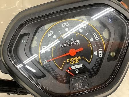 ホンダ クロスカブ110 クロスカブ110 2018年モデルレバーカスタムリアキャリア装備スペアキーあり 7