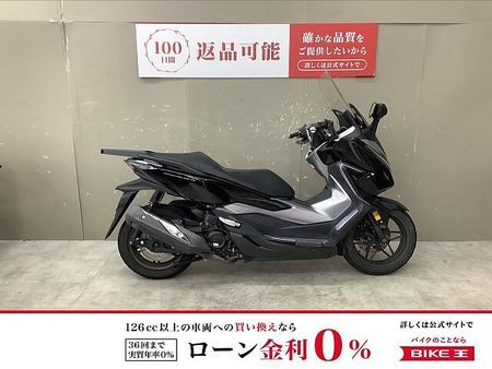 ホンダ フォルツァ(MF06) フォルツァ 2018年モデル!!リアキャリア、マルチバー装備!!ステップボードカスタム!! 1
