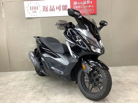 ホンダ フォルツァ(MF06) フォルツァ 2018年モデル!!リアキャリア、マルチバー装備!!ステップボードカスタム!! 2