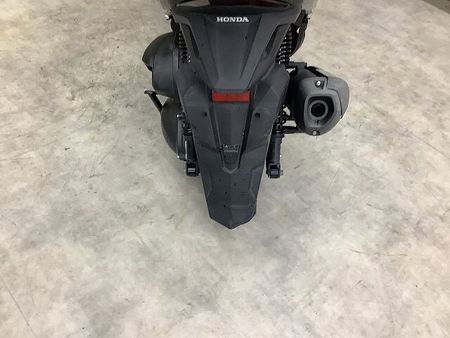 ホンダ フォルツァ(MF06) フォルツァ 2018年モデル!!リアキャリア、マルチバー装備!!ステップボードカスタム!! 32