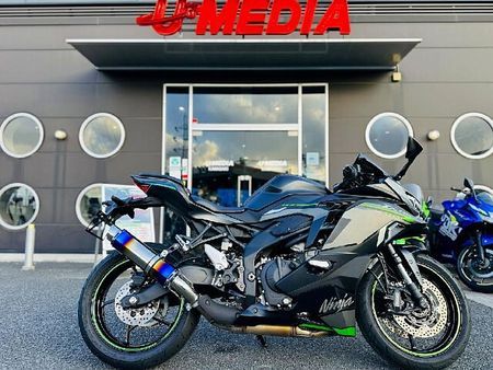 カワサキ ZX-4R ZX-4R SE 1