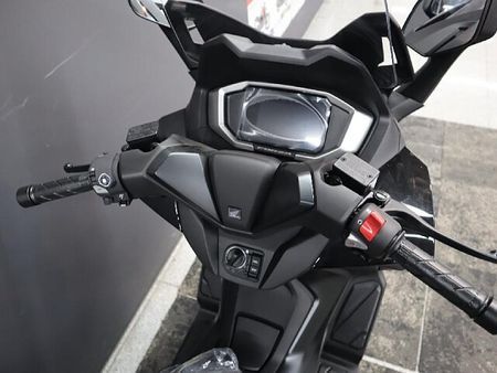 ホンダ フォルツァ(MF06) 【新車在庫あり】即納可能です! フォルツァ 5