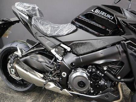 スズキ GSX-S1000 【新車在庫あり】即納可能です! GSX-S1000 7